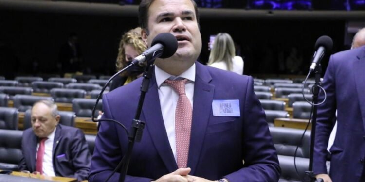 ‘Uma vitória importante para a segurança pública’, diz Cacá Leão sobre extinção das saídas temporárias de presos