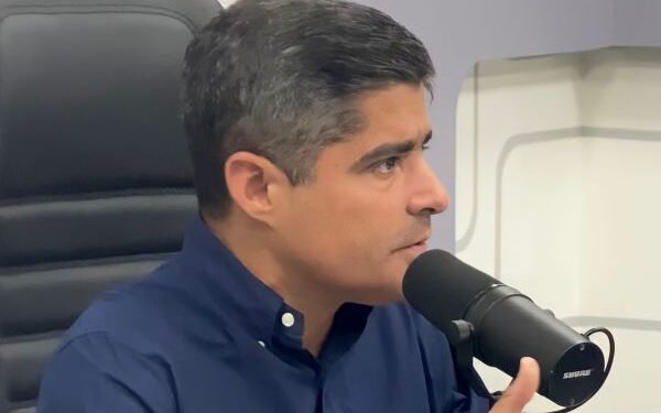 Em crítica a Rui, Neto promete acabar com o ‘não é comigo, não’ na Segurança