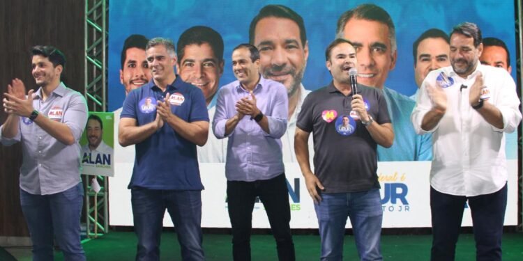 Em evento de Alan Sanches, Cacá Leão é referenciado como uma ‘fera para trabalhar’