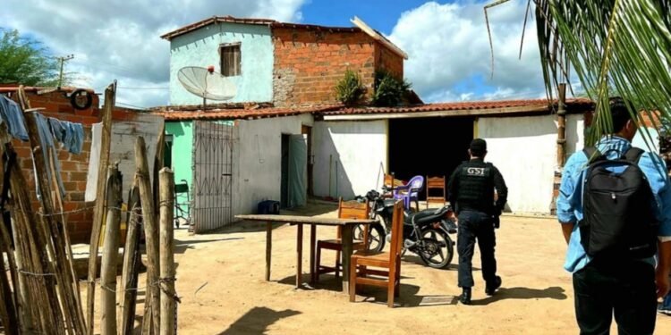 Após 12 anos, mulher é resgatada em condições análogas à escravidão no Recôncavo