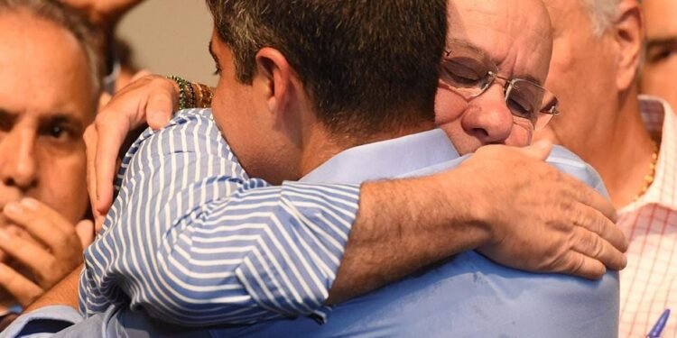 ‘Estou aqui por acreditar no projeto político de ACM Neto’, diz Zé Ronaldo