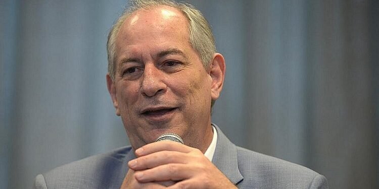 Ciro Gomes fará visita a Salvador nesta quinta-feira (11)