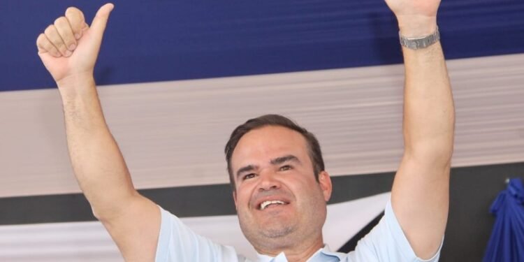 Cacá Leão é indicado novamente como um dos melhores parlamentares do Brasil