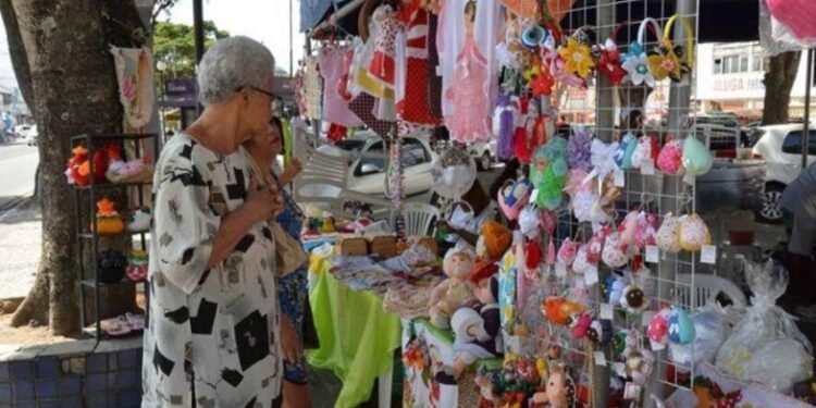 Feira: aprovado projeto que veda apreender mercadorias dos ambulantes