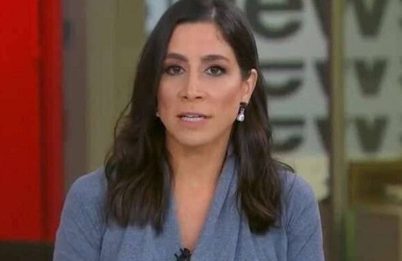 Jornalista da Globo tem crise de riso ao vivo ao falar sobre ‘bronzeamento’ de ACM Neto