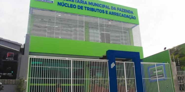 Prefeita Cordelia Torres inaugura nova sede do Núcleo de Tributos e Arrecadação em Eunápolis
