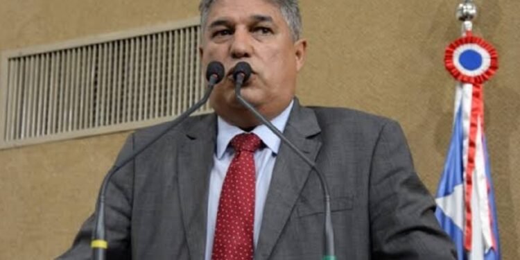 Rosemberg Pinto diz que avanço do Ideb na Bahia ‘já era esperado’