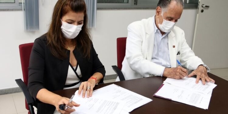 Governo cede terreno para ampliação do Hospital Aristides Maltez