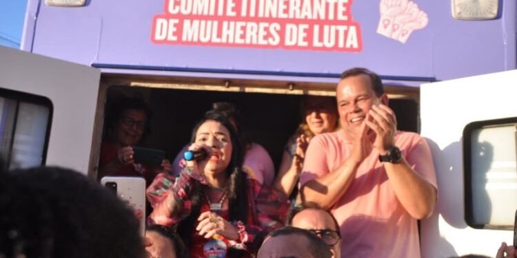 Geraldo Júnior participa da inauguração do Comitê Itinerante das Mulheres de Luta, em Lauro de Freitas