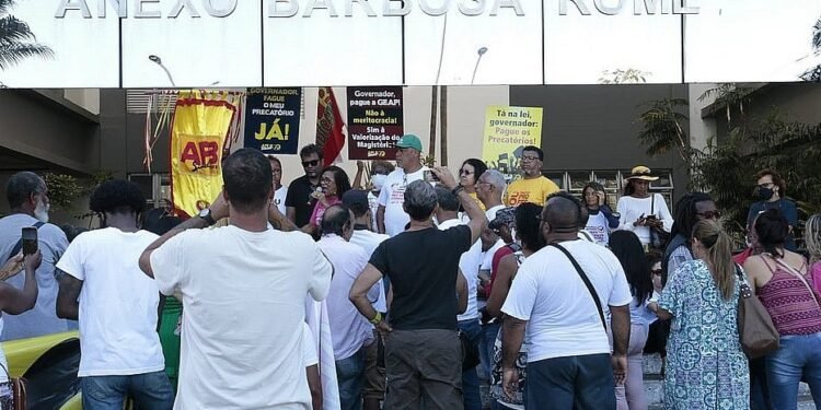 Alba convoca deputados para apreciação de projeto que pagará precatórios do Fundef