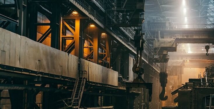 Produção industrial baiana tem 2ª maior queda do país de junho para julho