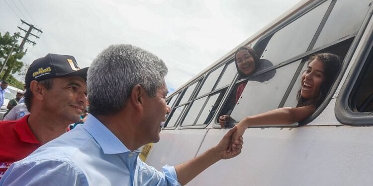 Jerônimo promete criar na Bahia ambiente para atração de novos negócios