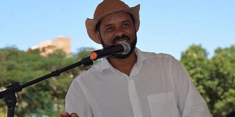 Vereador filmado agredindo jornalista é cassado em Jacobina