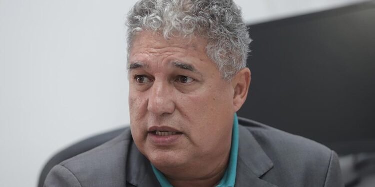 Rosemberg Pinto se diz disposto a virar voto até a vitória de Jerônimo