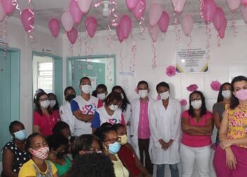 Prefeitura de Cachoeira realiza ação de conscientização no Outubro Rosa