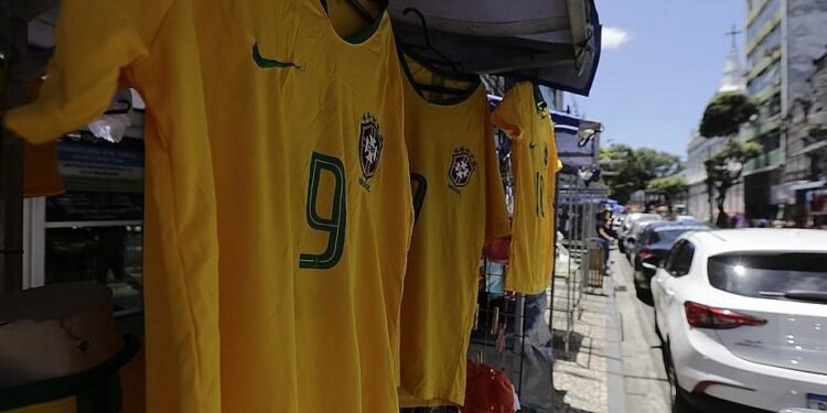 Faturamento do varejo baiano com a Copa do Mundo pode chegar a R$49,30 milhões