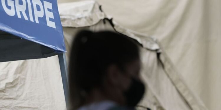 Influenza eleva casos de síndrome respiratória aguda em crianças