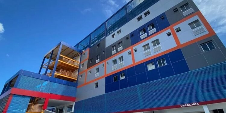 Empresa paga R$ 6,7 milhões a hospitais de Salvador após empregados sofrerem contaminações químicas