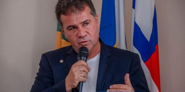 Prefeito de Ipupiara corta benefícios de eleitores da oposição