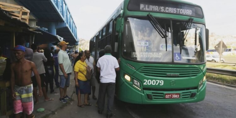 Nova audiência que vai definir situação dos rodoviários será na quinta-feira