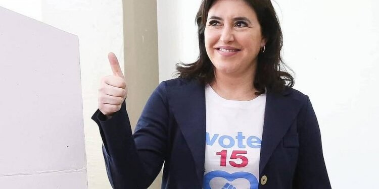 Simone Tebet anuncia apoio a Lula: ‘Compromisso com a democracia’