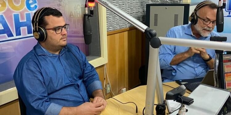 Deputado critica posicionamento controverso de ACM Neto sobre debates