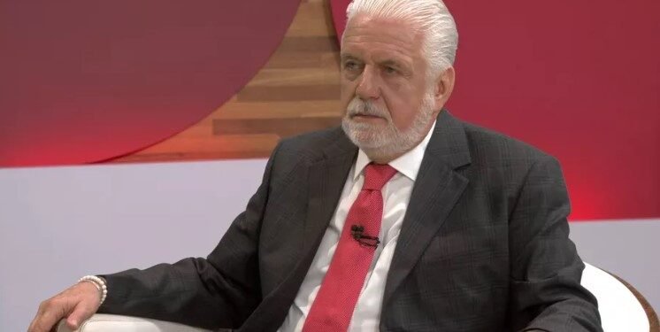 Jaques Wagner minimiza votos de eleitores de João Roma em ACM Neto