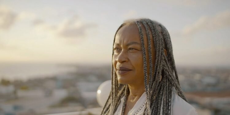 ‘Força política decadente’, diz Olívia, sobre apoio de João Leão a Bolsonaro