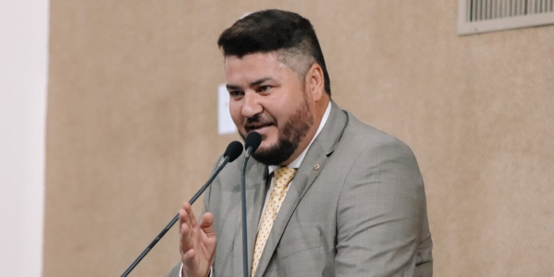 Muniz acredita em vitória com mais de “1 milhão” de votos à frente