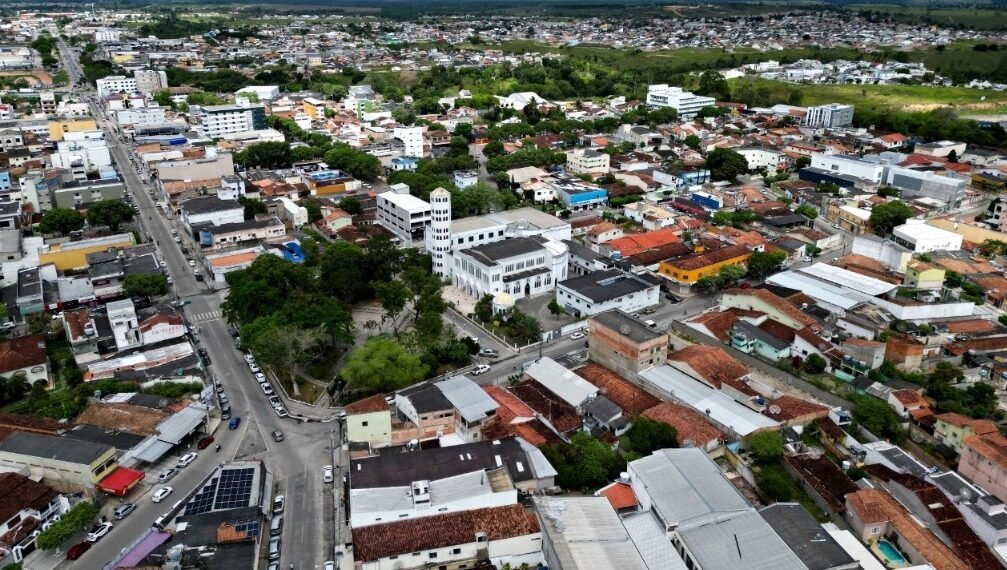 Eunápolis é 1º lugar em abertura de empresas no sul e extremo sul da Bahia e 5º no estado