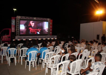 Governo da Bahia promove sessão de cinema em Maracás na próxima segunda (21)