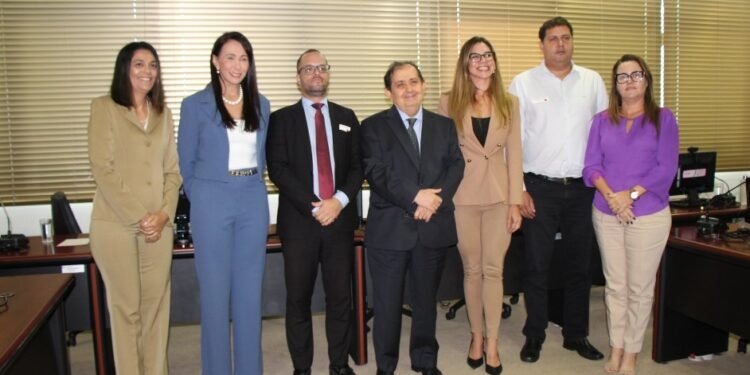 Procon-BA e órgãos de defesa do consumidor lançam documento conjunto para coibir práticas abusivas de escolas