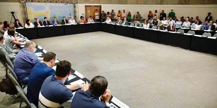 Salvador terá maior terminal de recarga de ônibus elétricos do país; obras devem ser iniciadas em até 15 dias