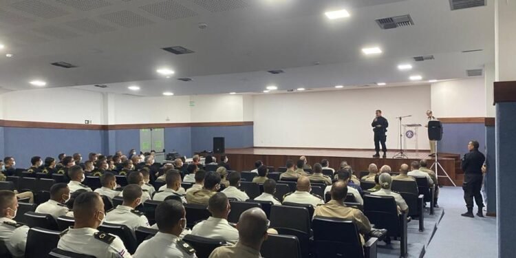 Bope coordena II Curso de Negociação em Seminário de Proteção Pessoal