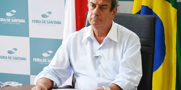 Colbert Martins é acusado de pedalada fiscal na gestão