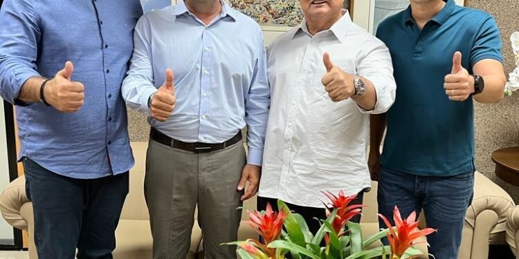 Emerson Penalva declara apoio a Adolfo Menezes para a presidência da AL-BA