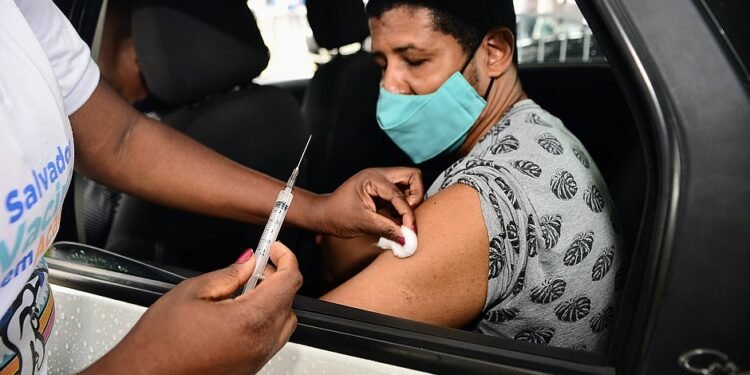 Prefeitura vai abrir novos pontos de testagem para covid e drive para vacinação