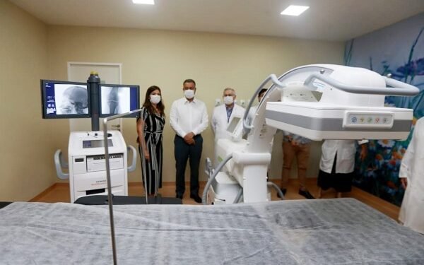 Governo inaugura serviço de hemodinâmica no Hospital Ernesto Simões