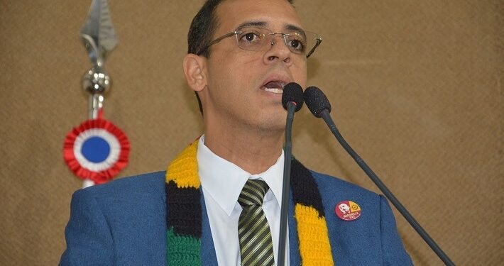 Hílton Coelho: “reajuste foi bastante aquém do piso nacional”