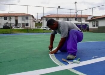 Simões Filho: Prefeitura requalifica quadras poliesportivas do Conjunto Habitacional Alvorada