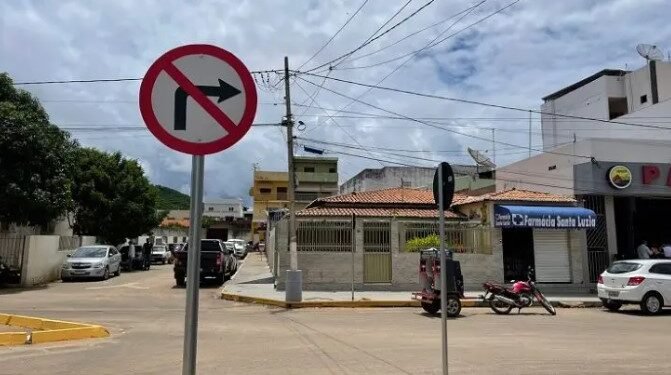 Prefeitura de Sento-Sé implanta projeto para melhoria de fluxo no trânsito e mobilidade urbana