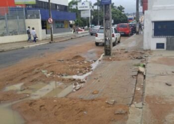 Parlamentares criticam obras realizadas em Vitória da Conquista