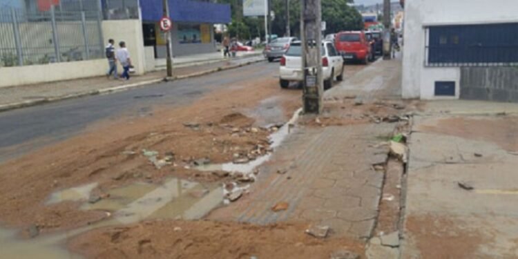 Parlamentares criticam obras realizadas em Vitória da Conquista