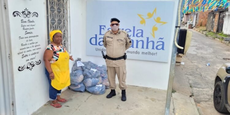 BCS entrega roupas e cobertores para moradores de Itinga