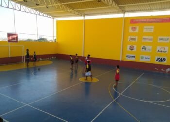 BCS Nova Cidade realiza projeto de futsal para crianças de Conquista