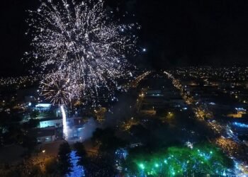 Moradores criticam cancelamento de réveillon em Guanambi