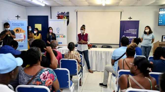 Prefeitura oferta cursos de qualificação para ambulantes que atuarão no Natal