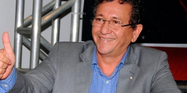 Luiz Caetano retorna à Secretaria de Relações Institucionais