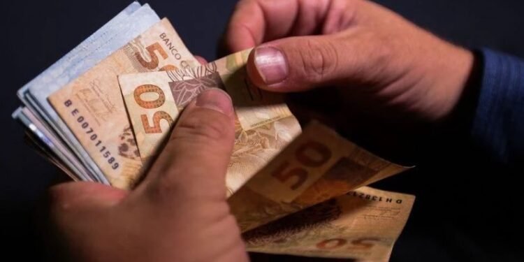 Governo do Estado antecipa pagamento do salário de dezembro dos servidores