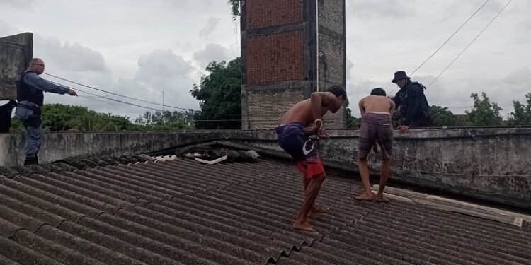 Fuga de detentos do Presídio de Salvador é frustrada por policiais